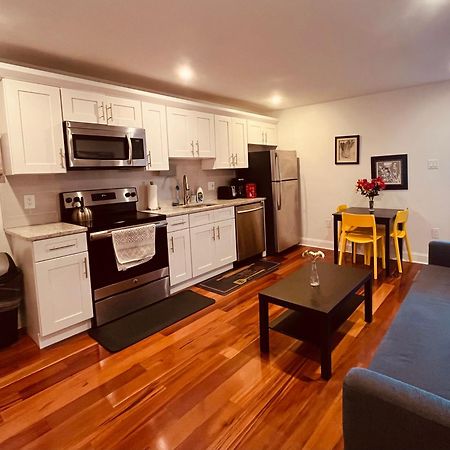 Modern Cozy Unit Near Geno'S & Pat'S Lägenhet Philadelphia Exteriör bild