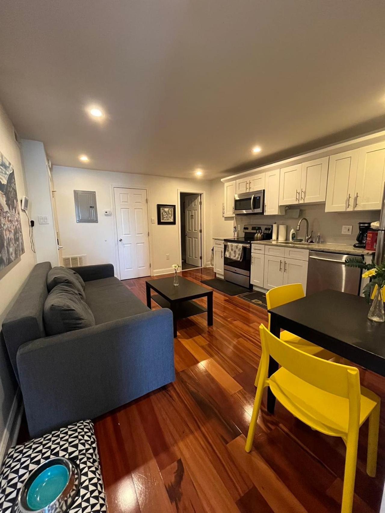 Modern Cozy Unit Near Geno'S & Pat'S Lägenhet Philadelphia Exteriör bild